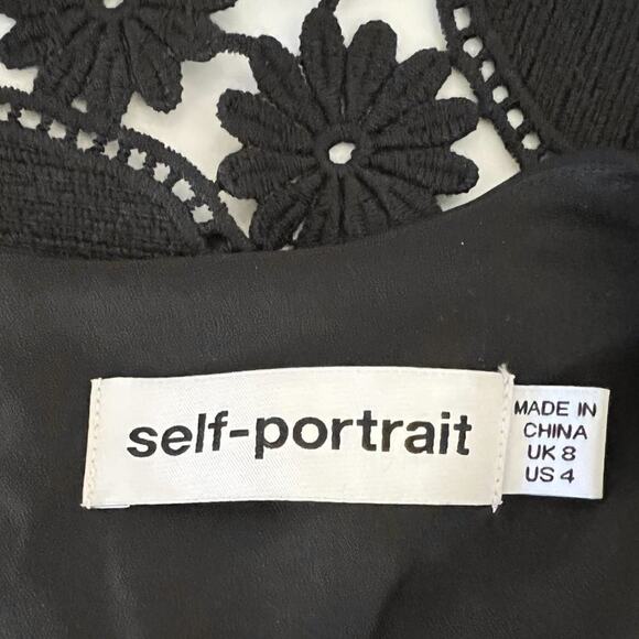 Self-Portrait Black Knotted V-Neck Guipure Lace Mini Dress – Size US 4 - Picture 7 of 8